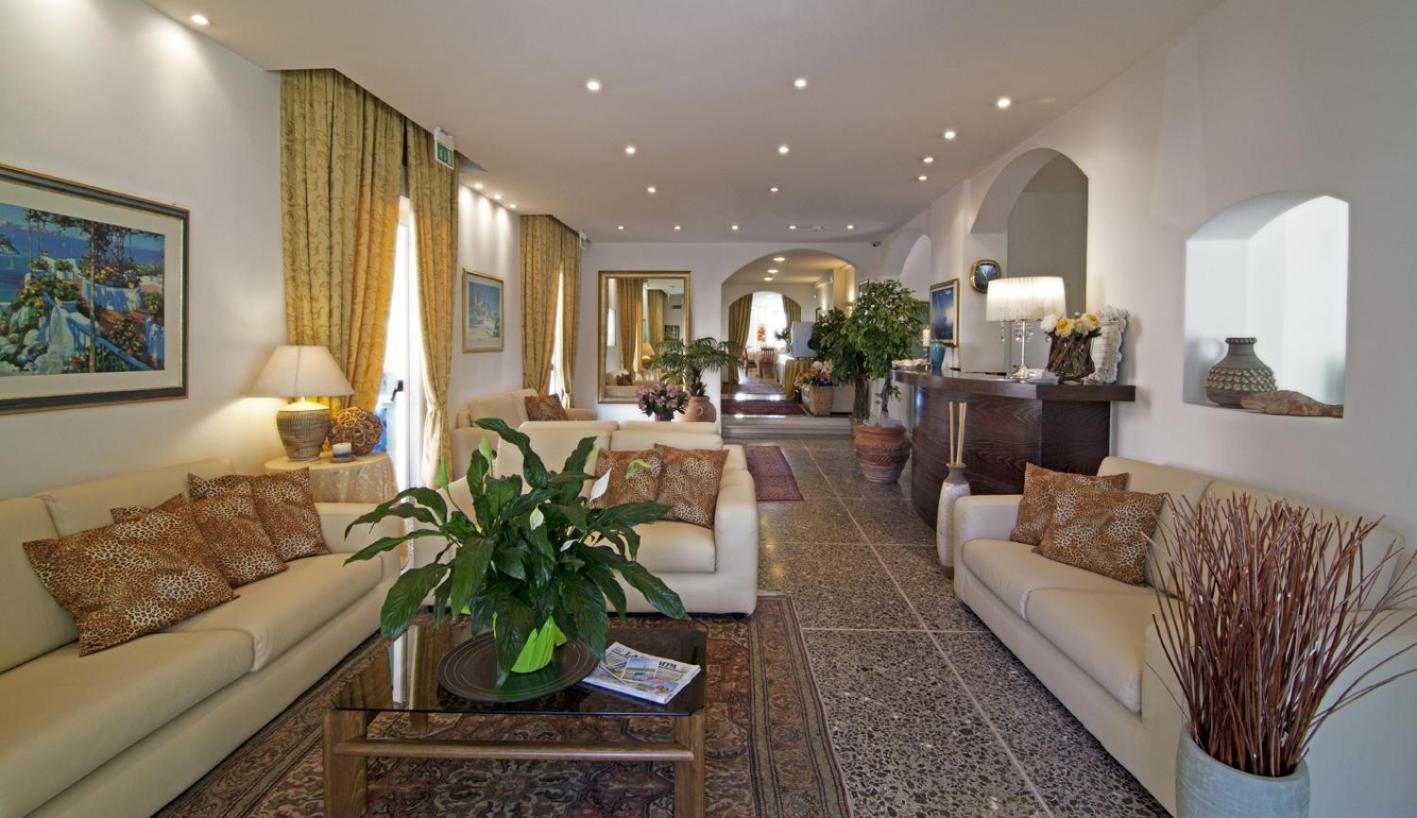 Hotel Ca' Bianca Риччоне Экстерьер фото